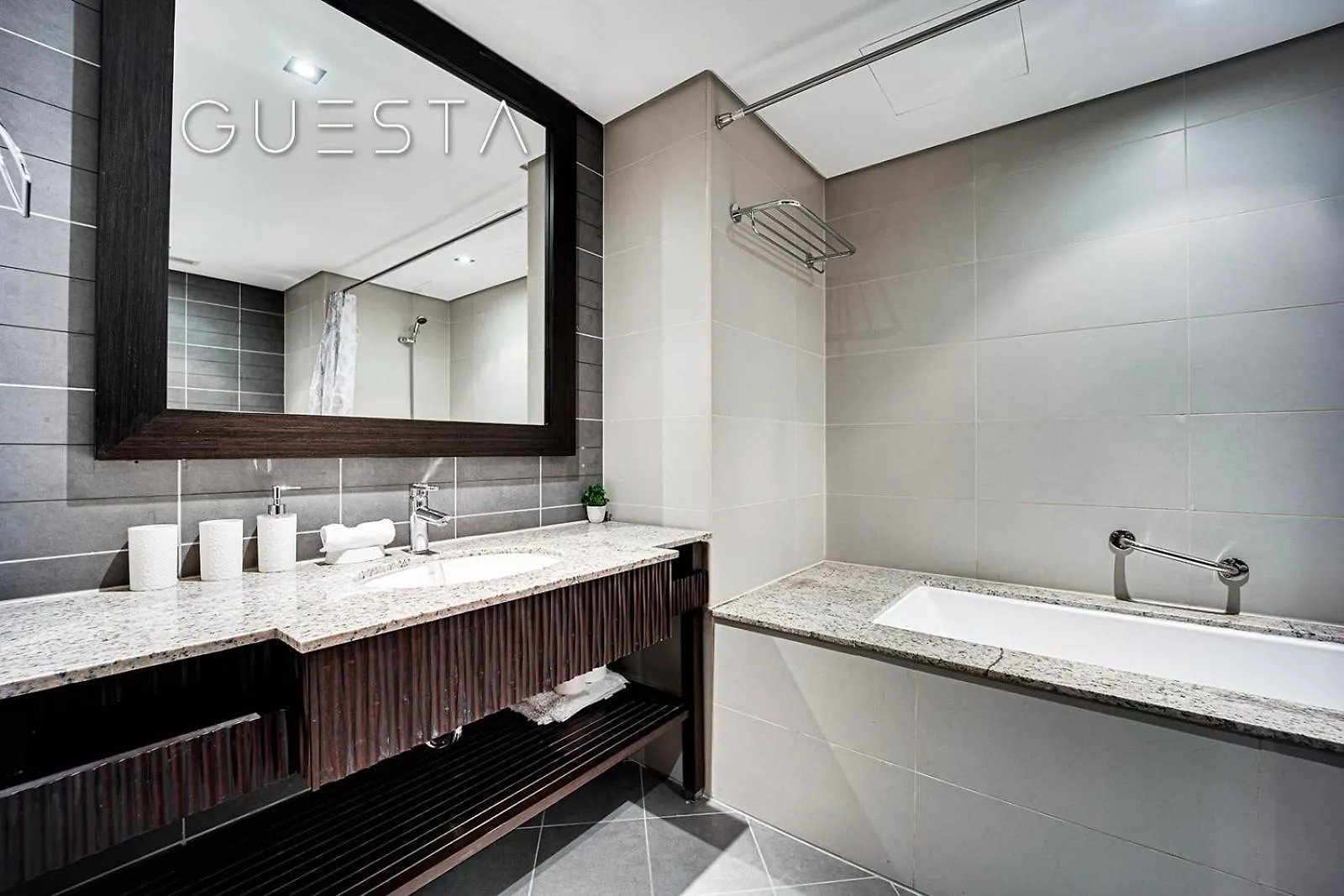 Royal Amwaj Apartments, Palm Jumeirah, Free Beach And Pool Access دبي الإمارات العربية المتحدة